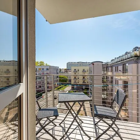 Horyzont -apartament Karl- Blisko Centrum Апартаменты *